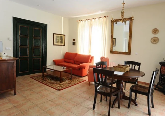 Salón del apartamento Toloño · Solar de Quintano
