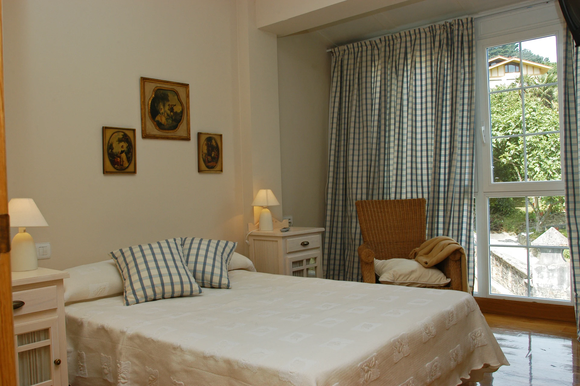 Salón · Urdinetxe