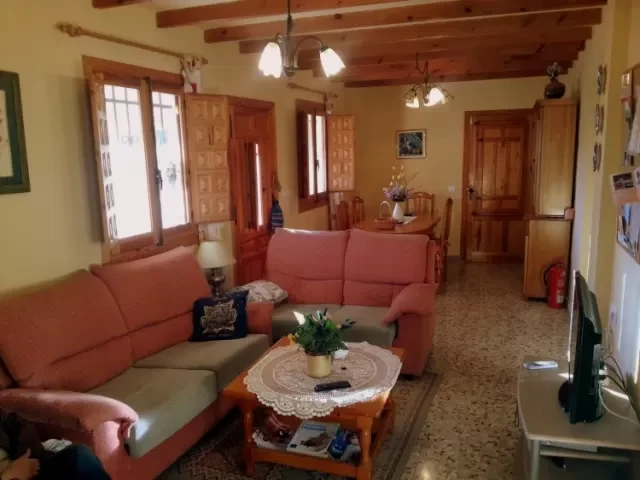 Salón y comedor · Genoveva II