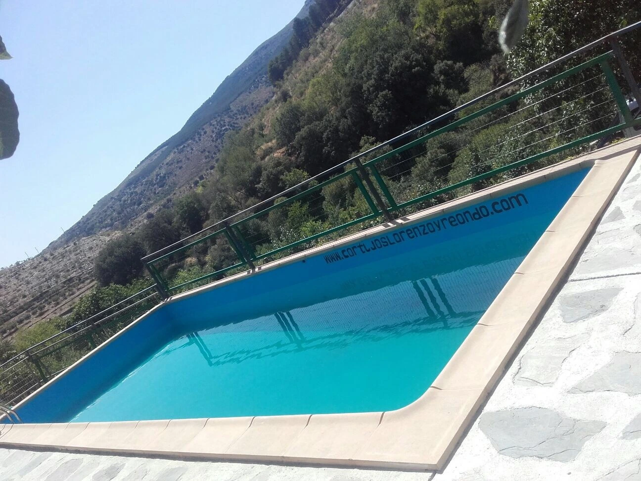 Piscina de Lorenzo I · Cortijos Rurales Abrucena