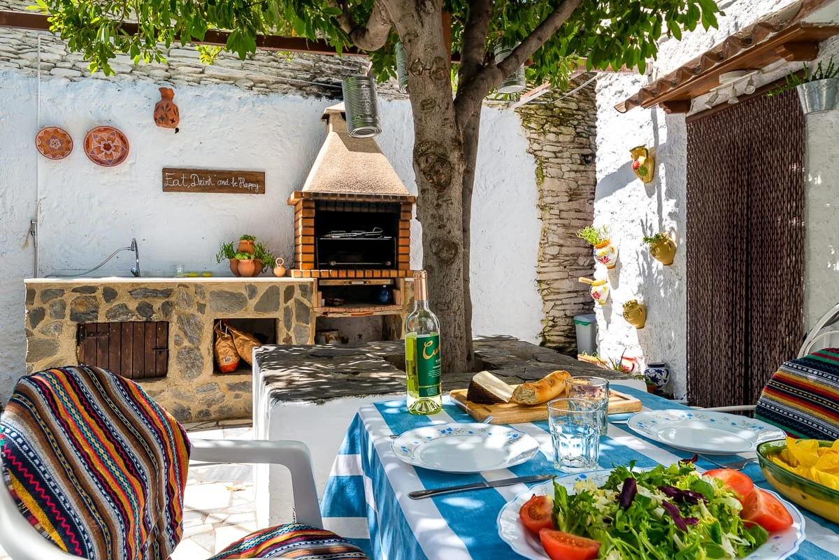 Patio trasero · El Laurel