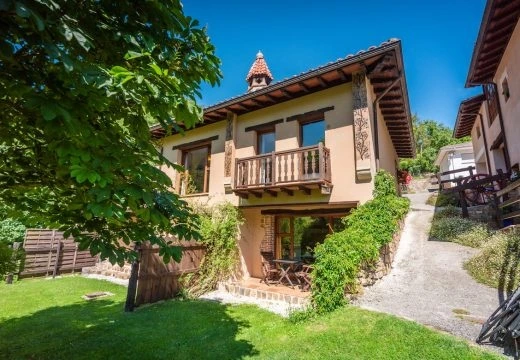 Exterior de las casas rurales Jascal · Casa Jascal