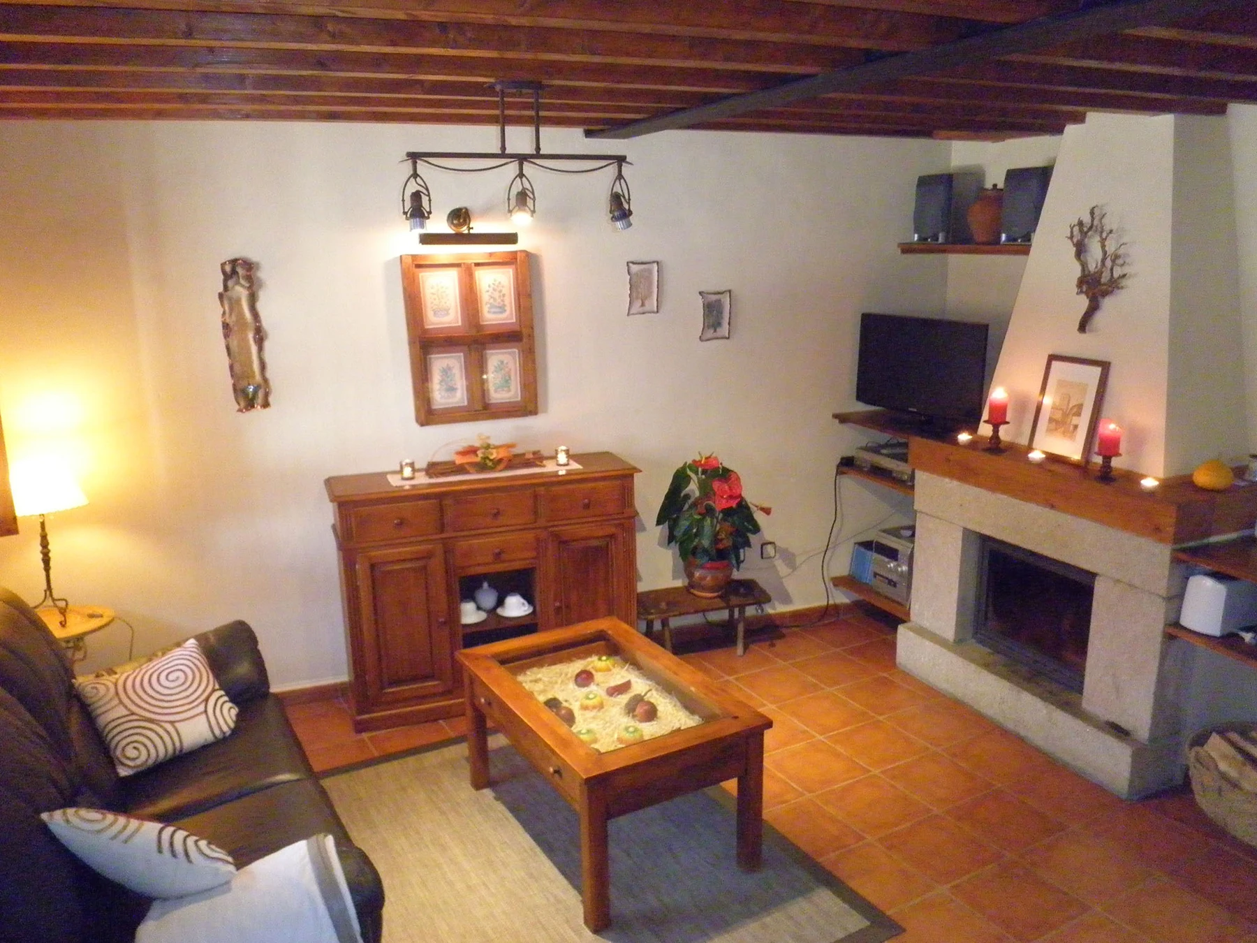 Salón de El Roble · Azagalla Rural