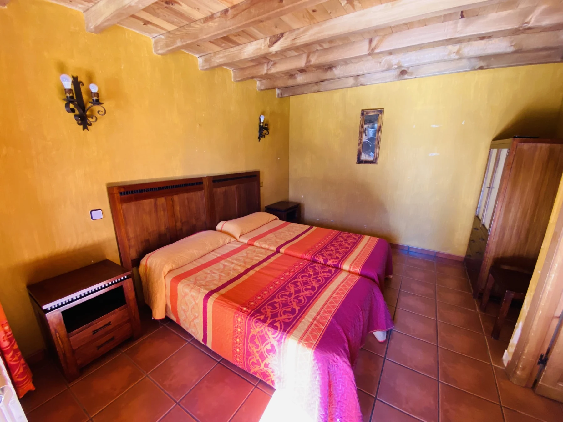 Habitación doble · Albergue y Apartamentos Rurales San Antón