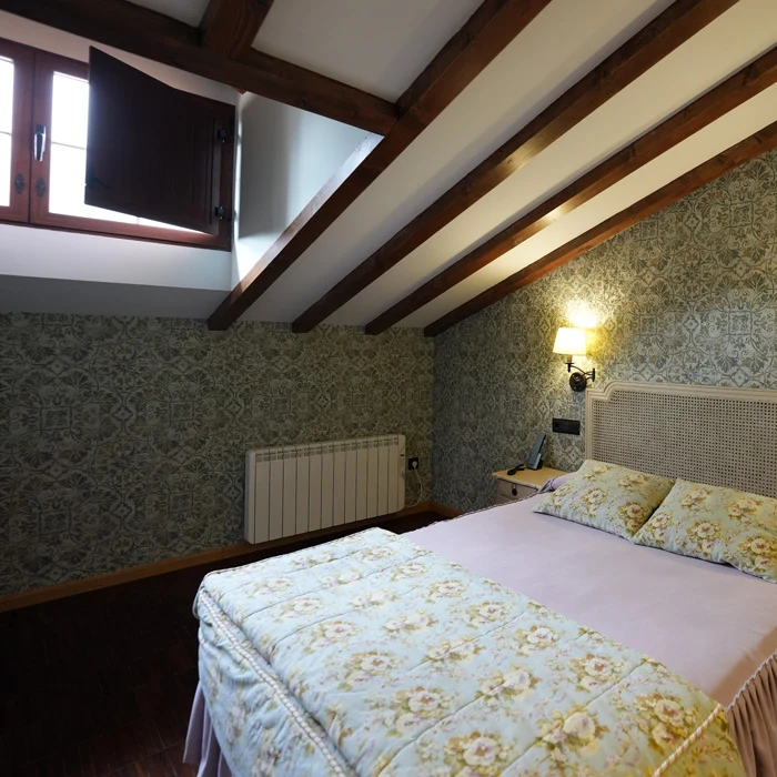 Habitación abuhardillada · El Rinconcito de Gredos