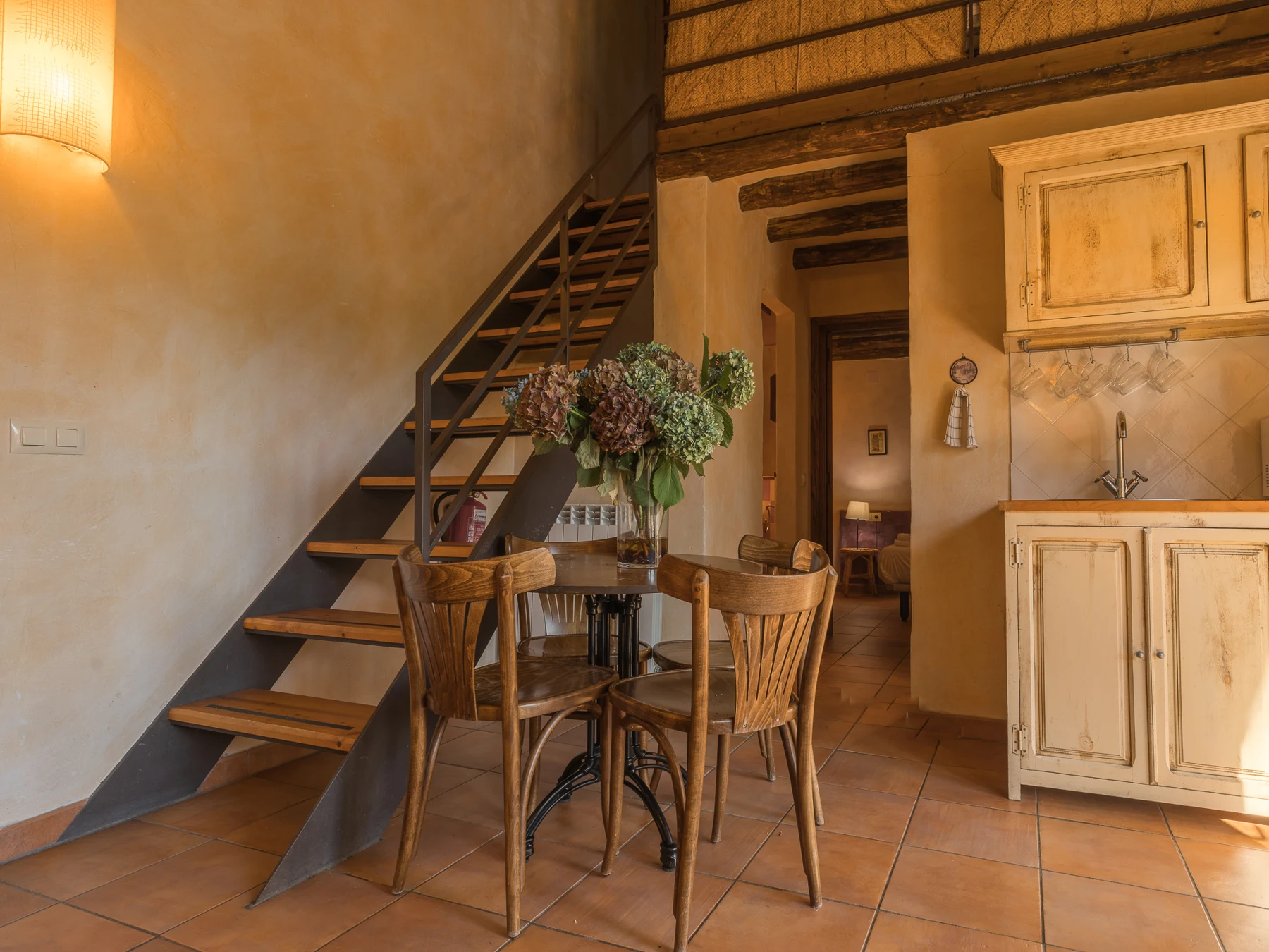 Interior de una casa · Lo Alto