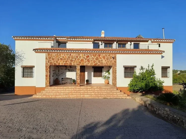 Casa Rural El Lucío