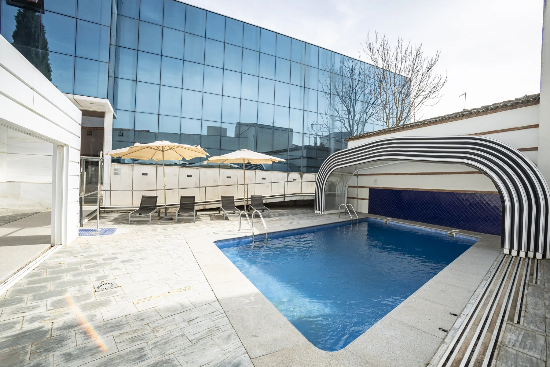 Piscina · Hotel Mirador de Llerena