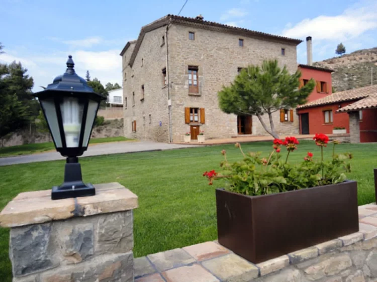 Jardín de la casa · El Solà