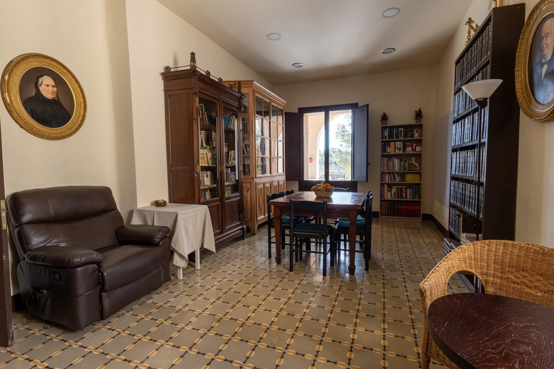 Salón · La Torre del Vilar