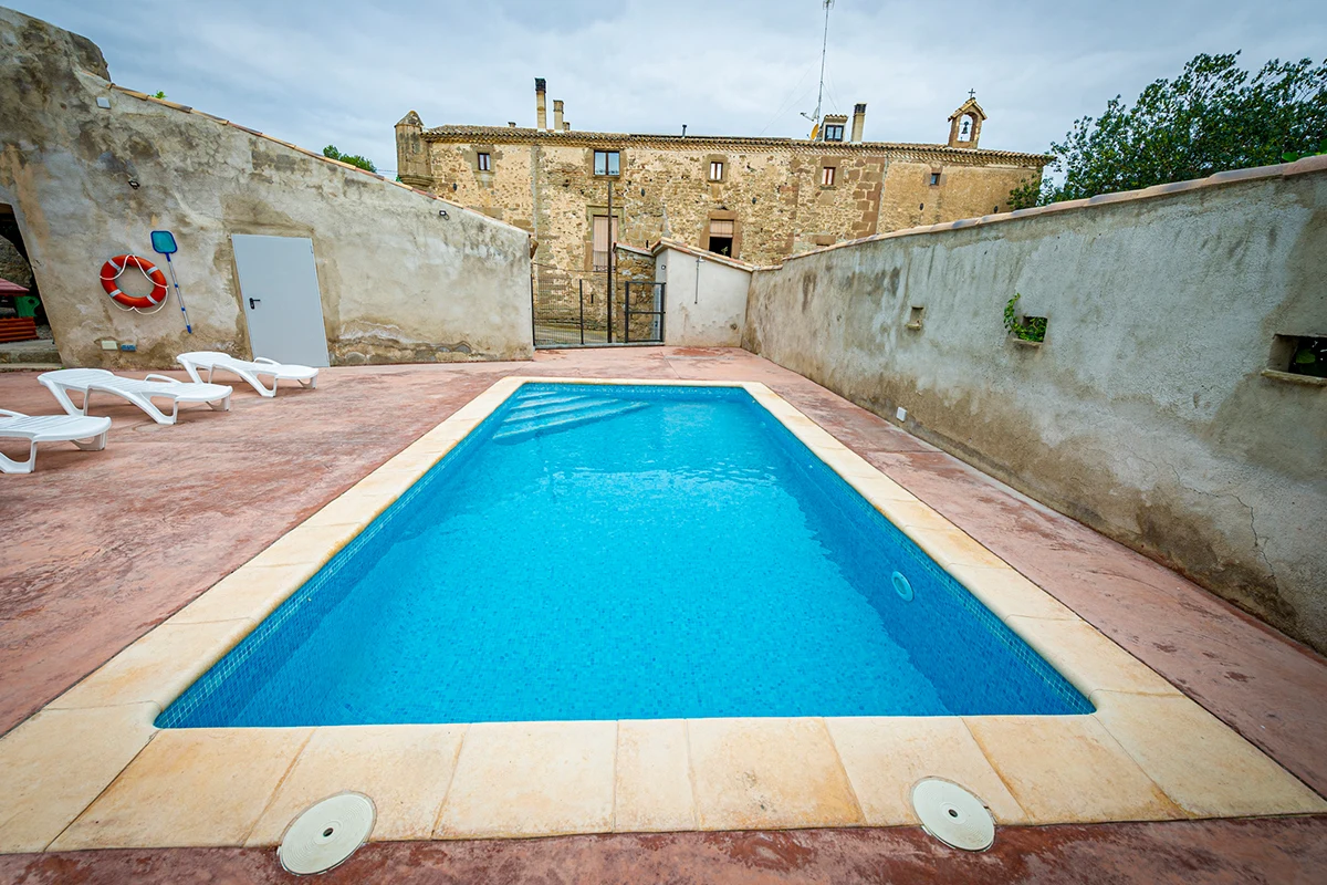 Piscina · Les Feixes de Coaner