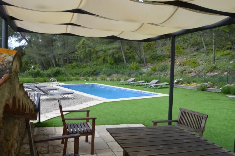 Zona de descanso exterior · Masia Sapera