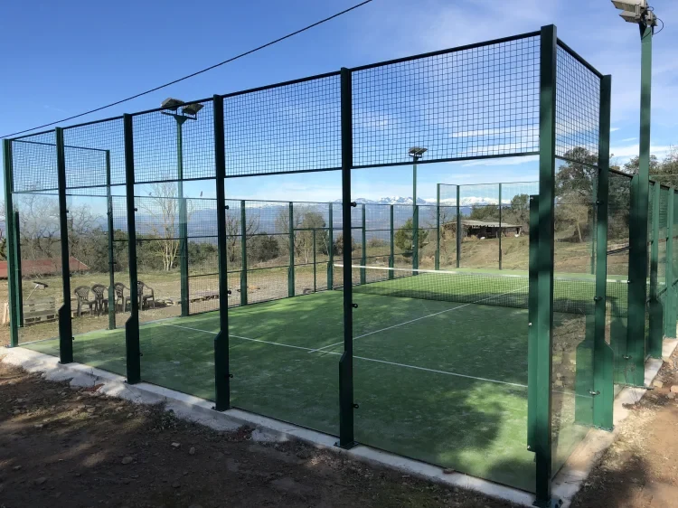 Pista de pádel · Sansalvador