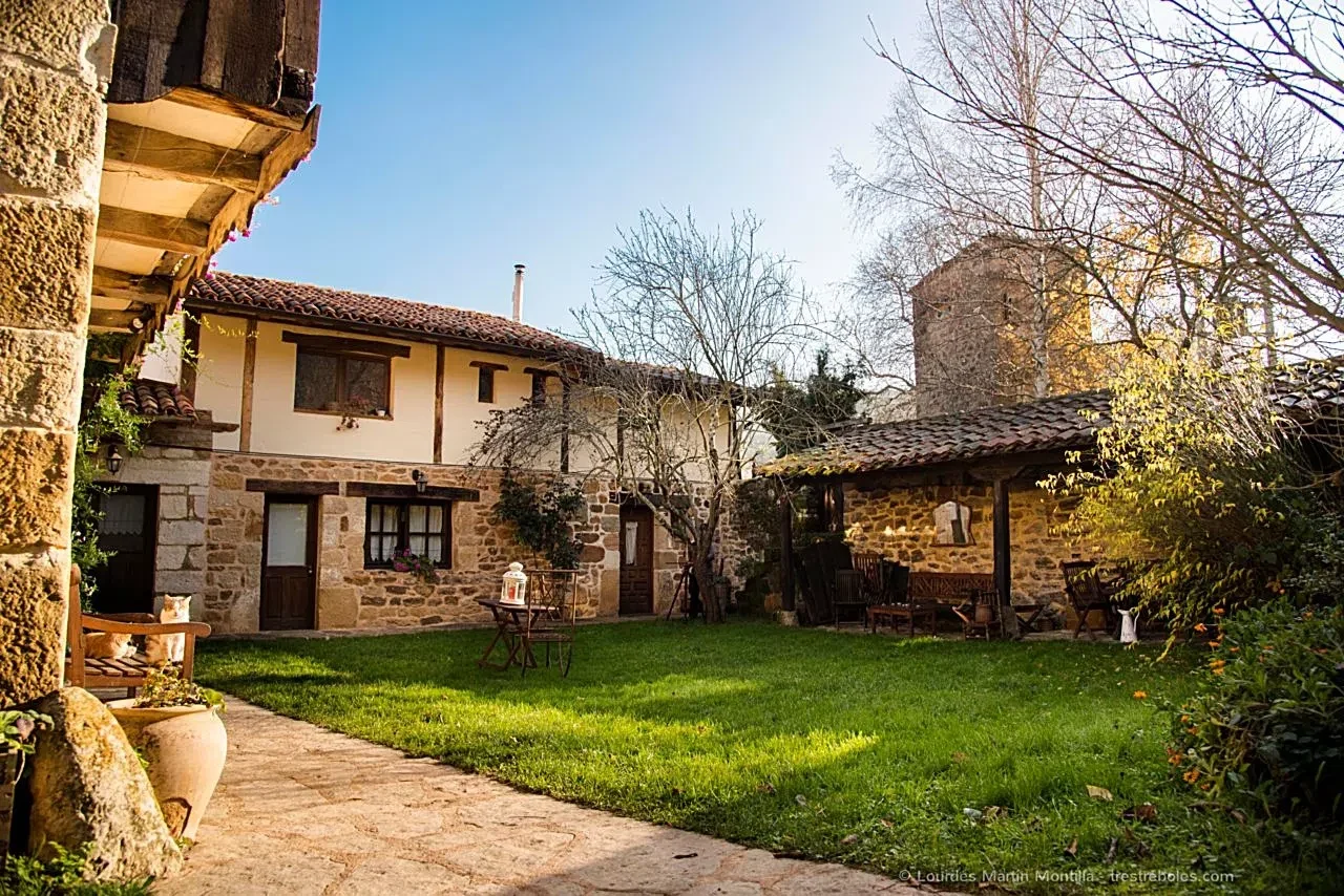 Hotel Rural La Gándara · Crespos, Valle de Manzanedo