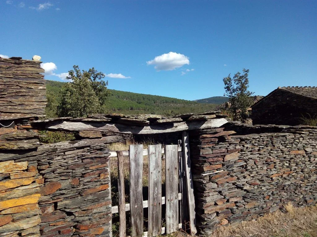 La Pizarra Negra · Campillejo, Campillo de Ranas