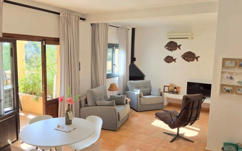 Sala de estar del estudio · Casa Naya