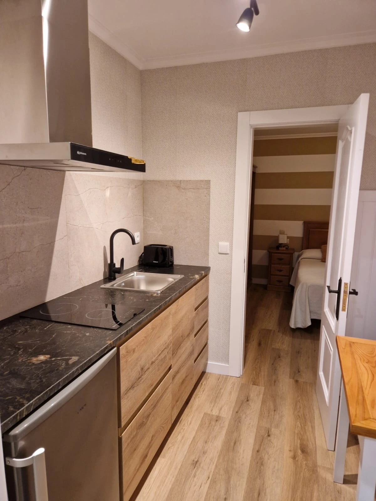 Cocina del apartamento Catedrales · Casa Guillermo