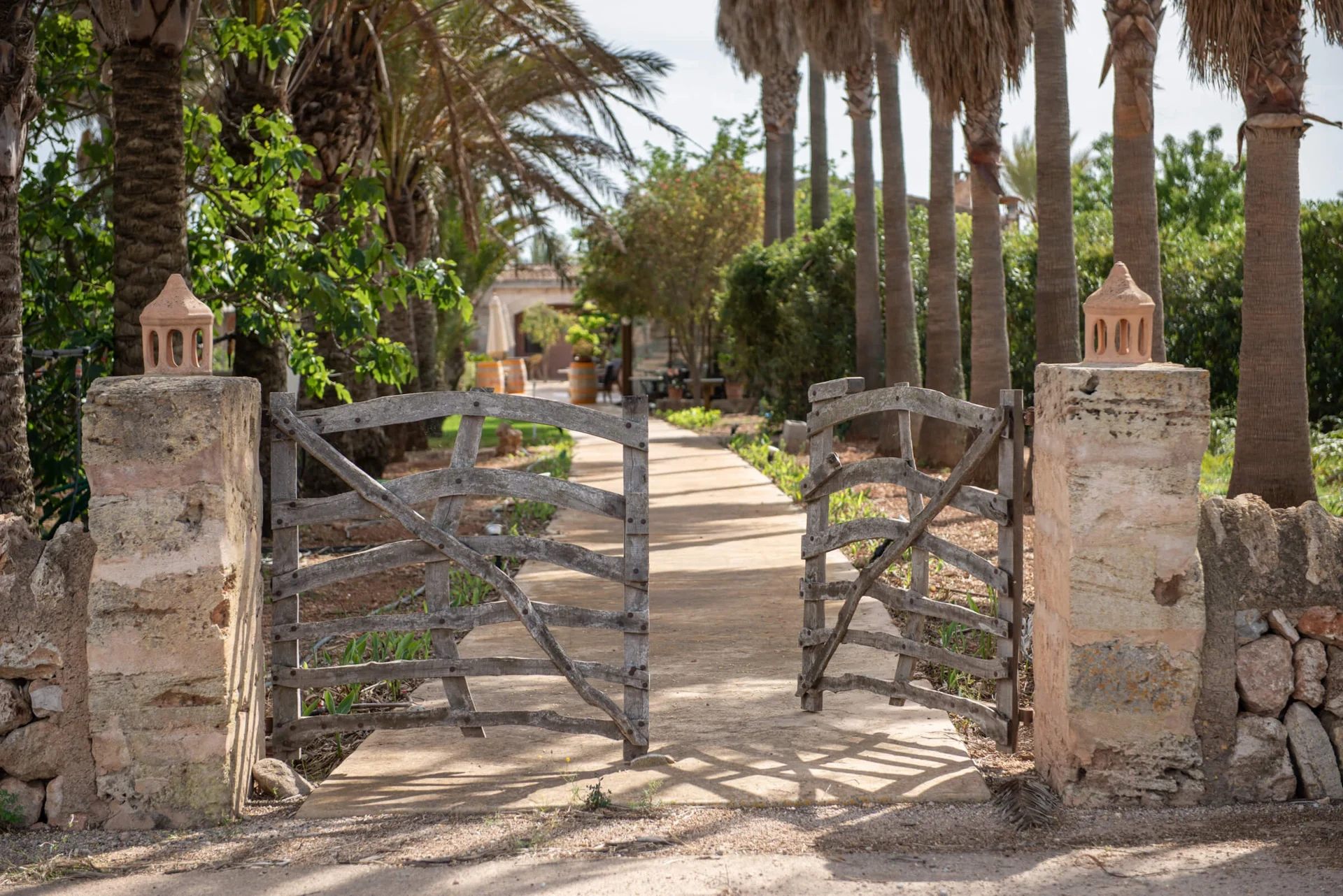 Can Canals · Campos