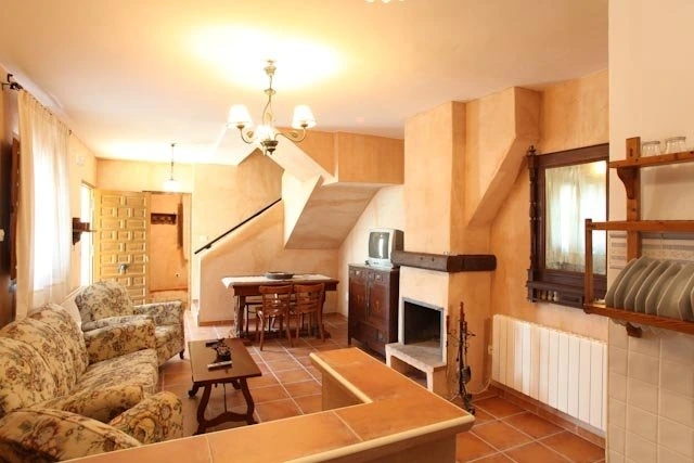 Salón con chimenea · Hacienda Los Granadicos