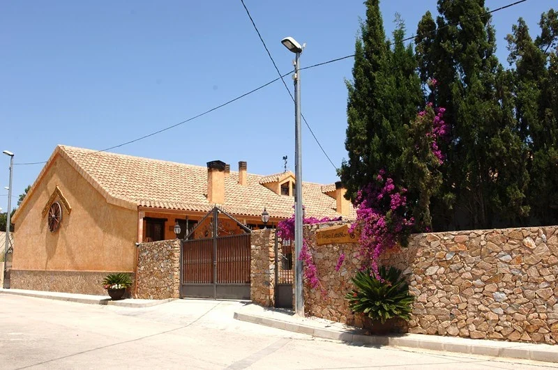 El Viejo Establo · La Matanza, Fortuna