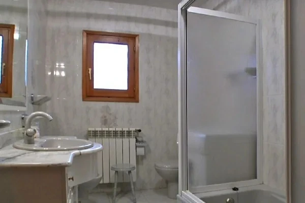 Baño de Juango I · Casas Rurales Juango I y II