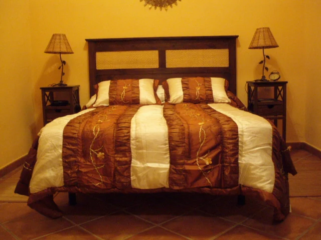 Dormitorio de matrimonio de Casa Angustias en Rioja
