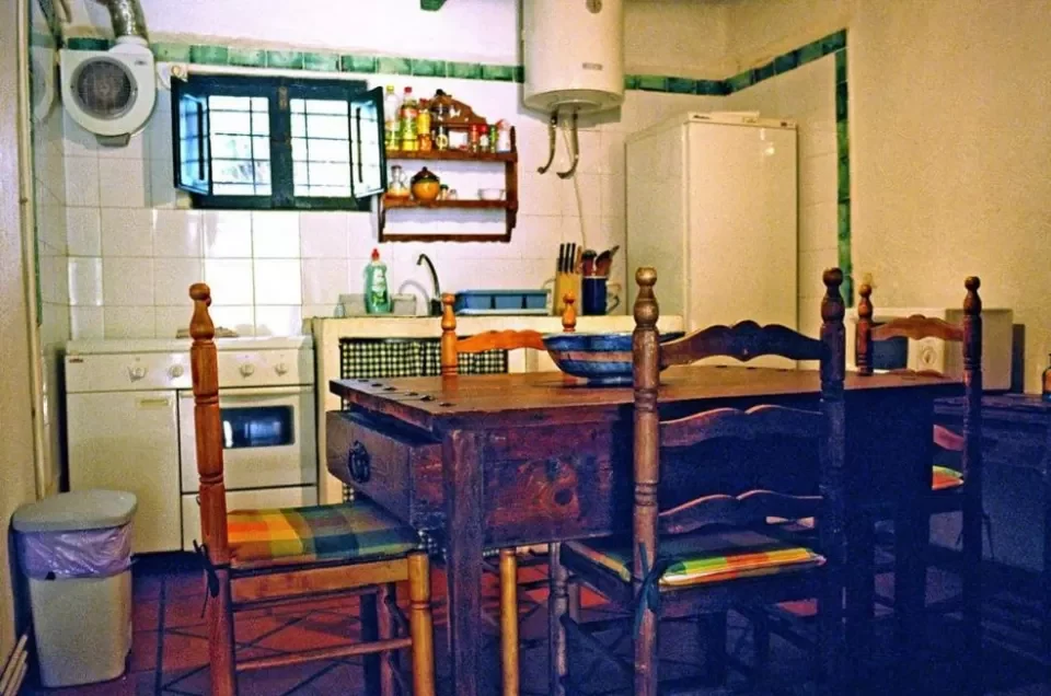 Cocina de La Fuente de Cortijos Manzano en Níjar