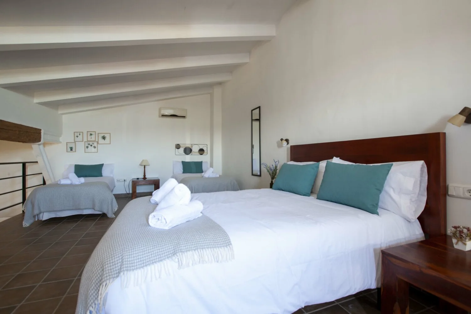Dormitorio del apartamento 2 de Lobelia Suites