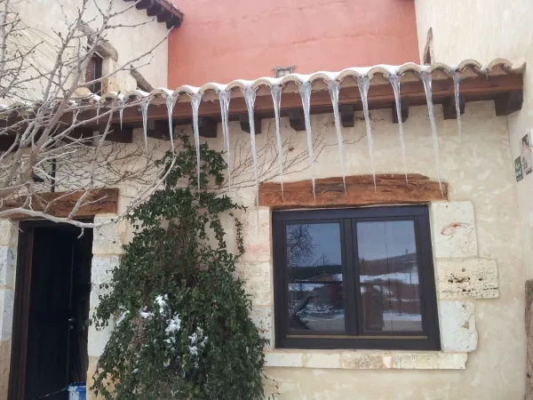 Porche de la finca · Casas Rurales Cinco Celemines