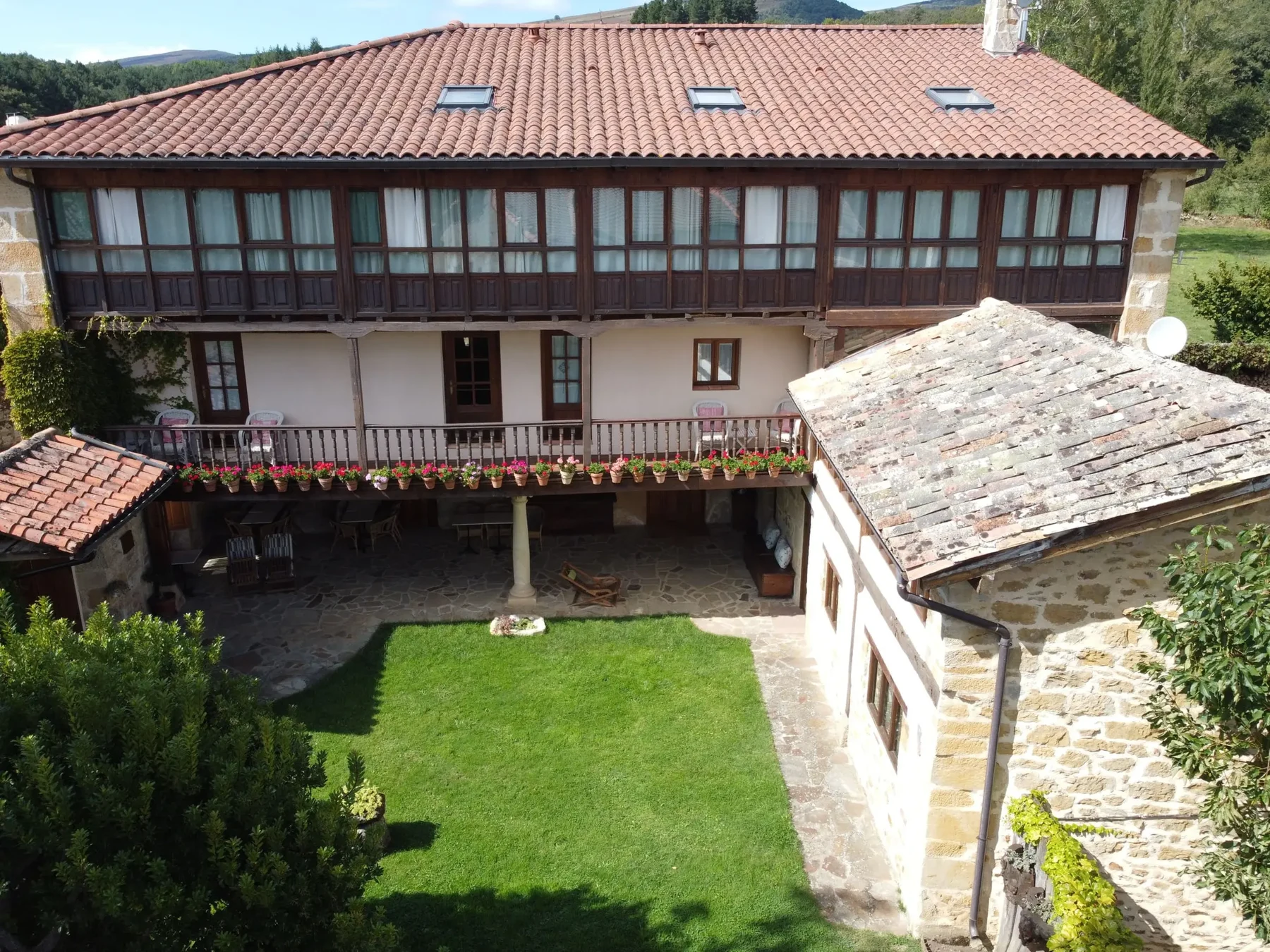 Vista de la posada · El Prado Mayor