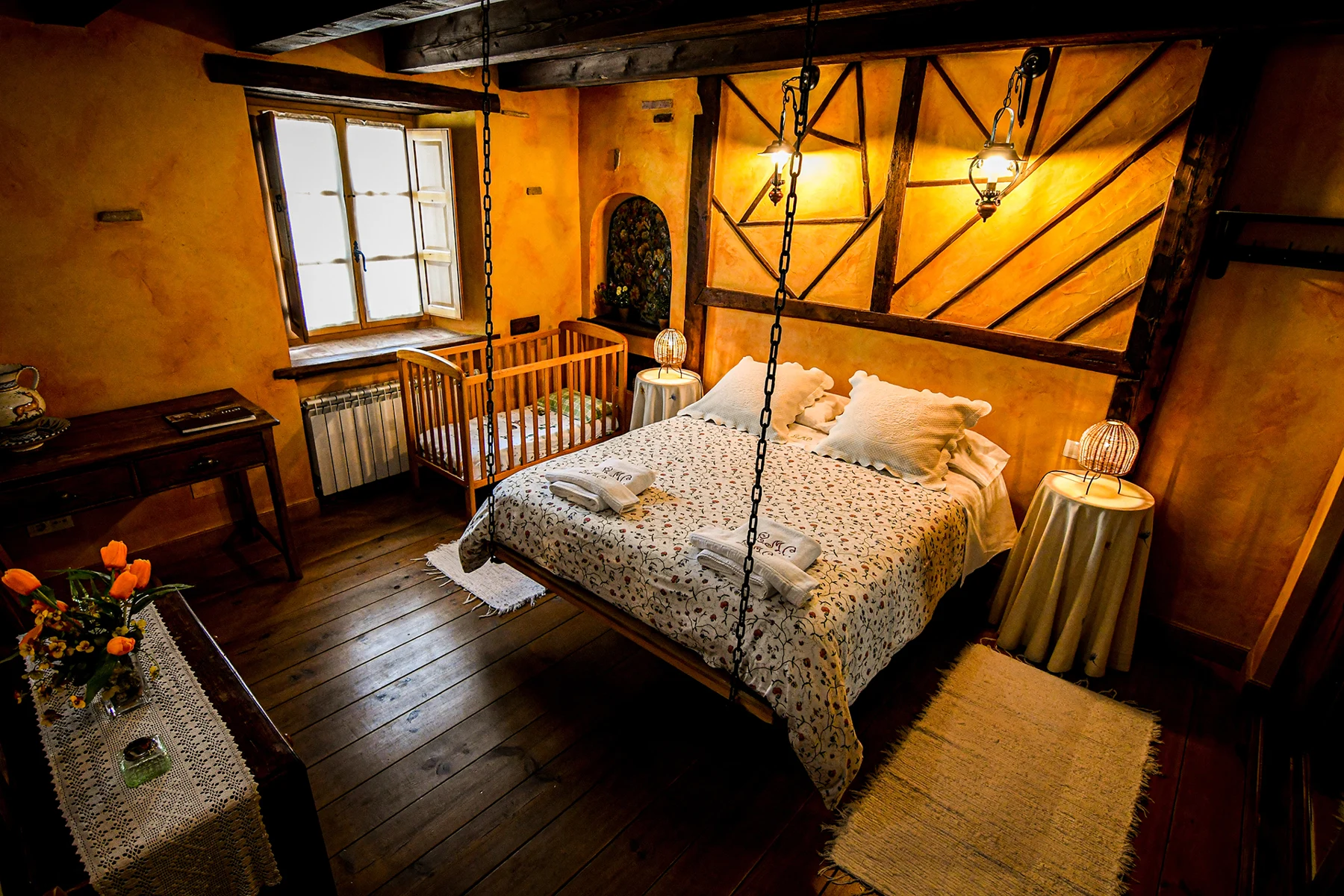 Dormitorio de matrimonio · La Mora Cantana