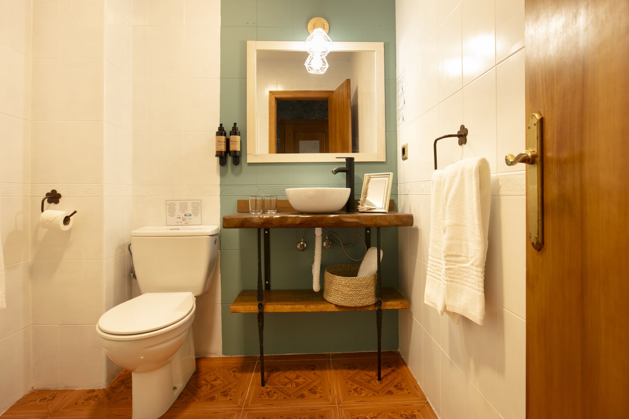 Baño de Posada La Herradura