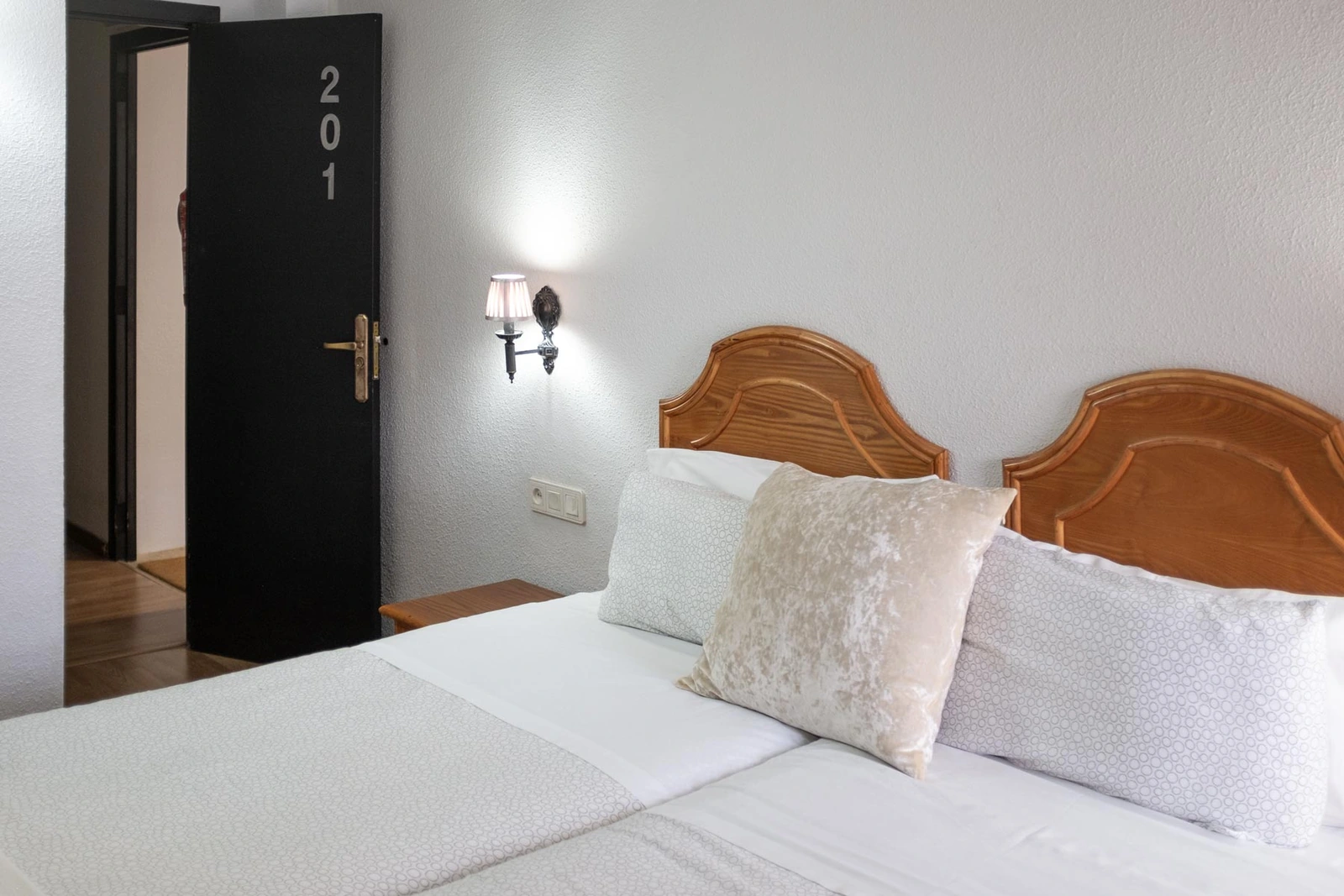 Habitación con dos camas individuales · Hostal Victoria