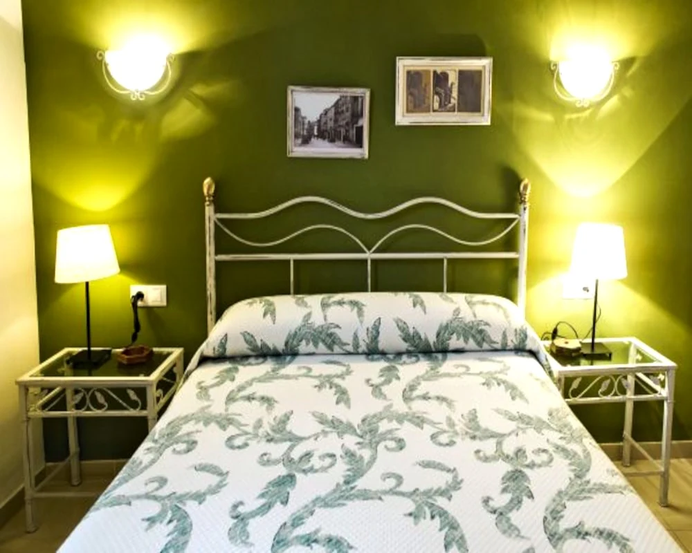 Dormitorio doble de otro apartamento · La Belluga