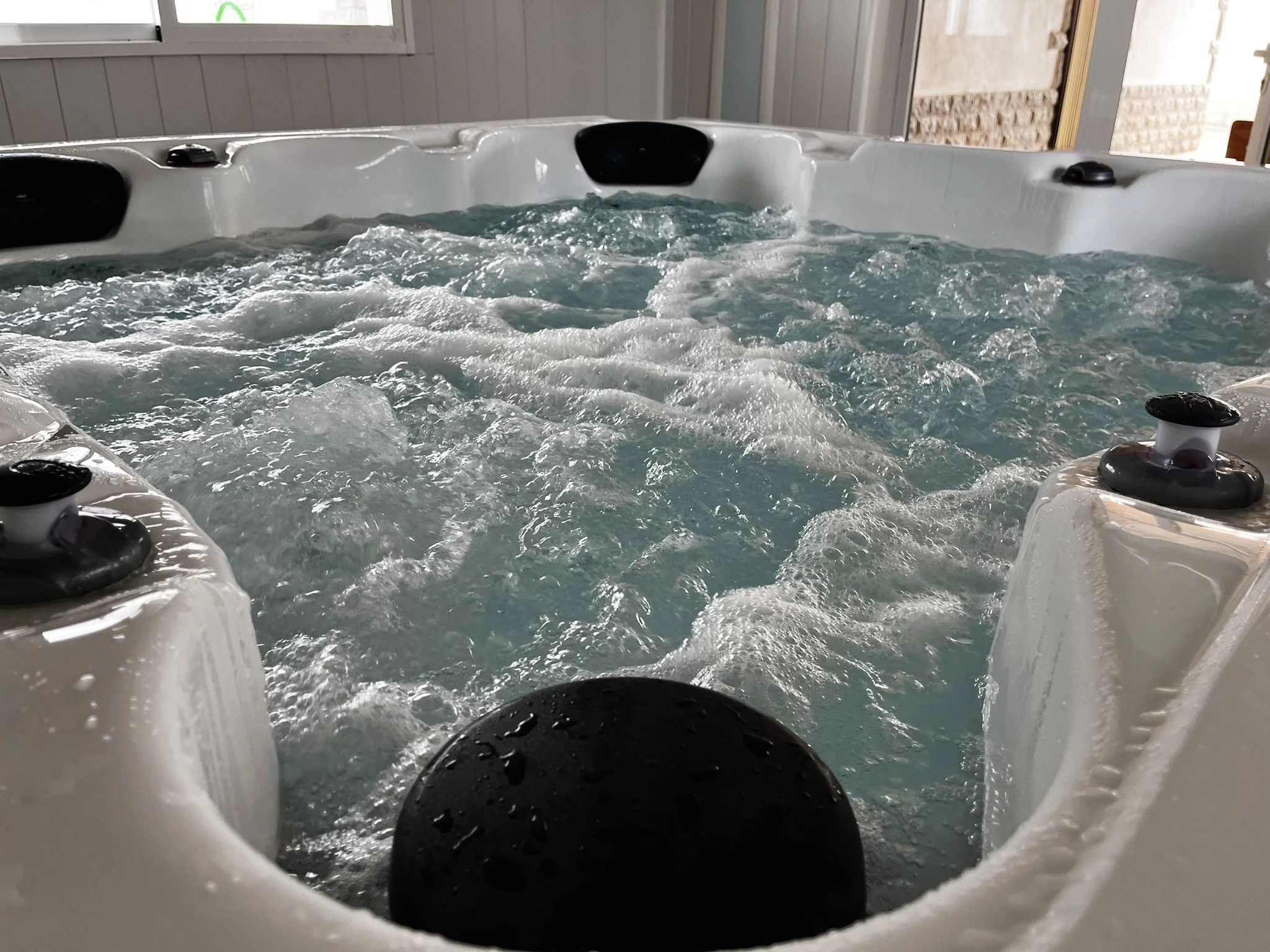 Jacuzzi de Casa Rural Tobarejos preparado para los huéspedes