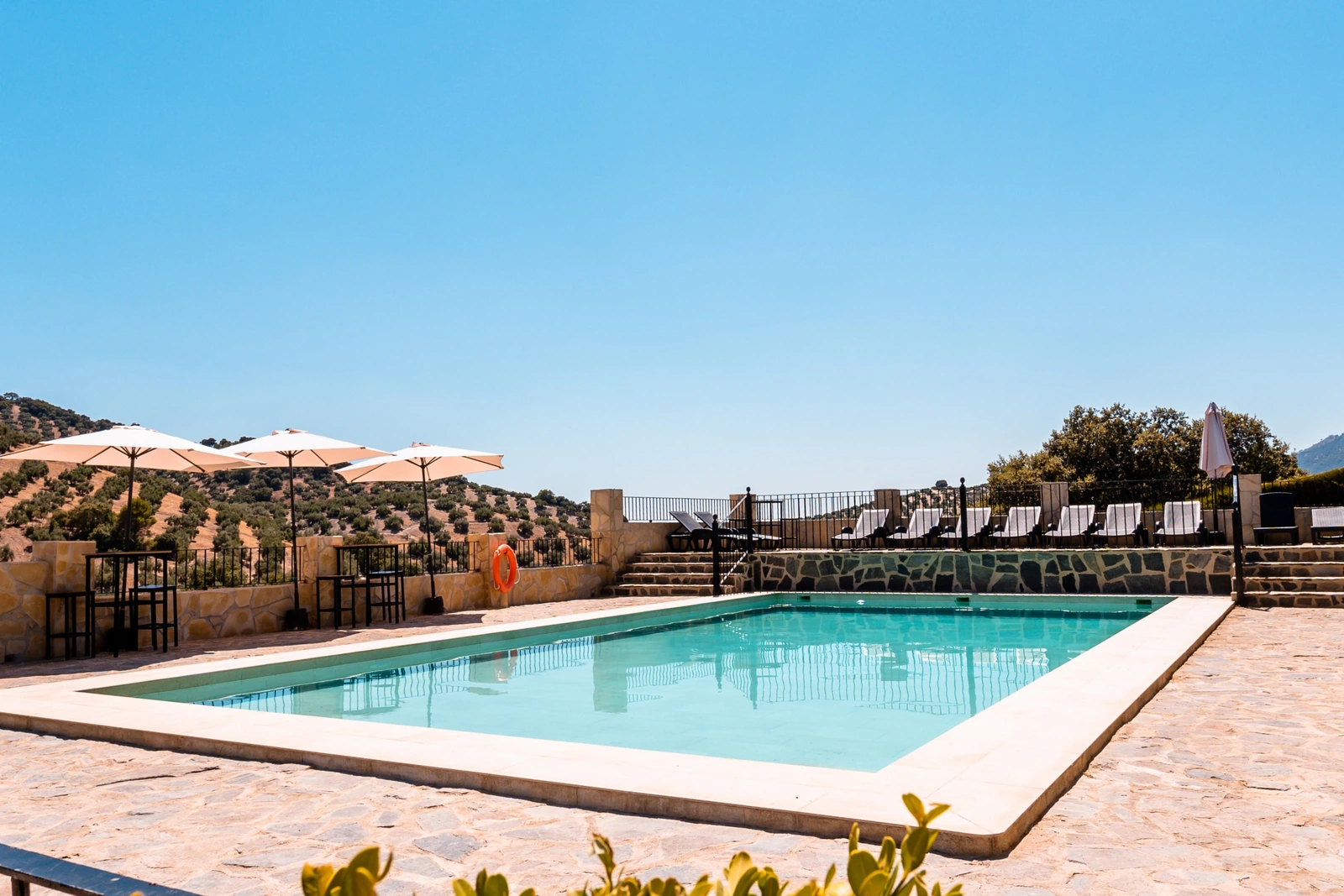 Piscina del Cortijo La Presa · Cortijo La Presa