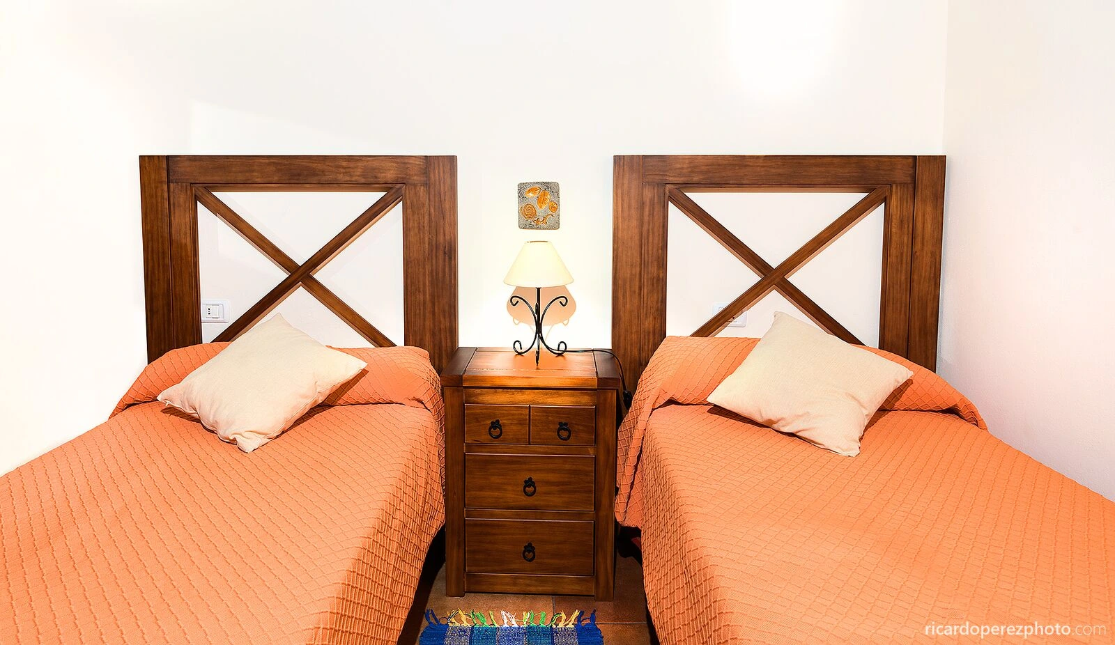 Dormitorio 2 de Casa del Abuelito Julián, con dos camas individuales. · Casa del Abuelito Julián