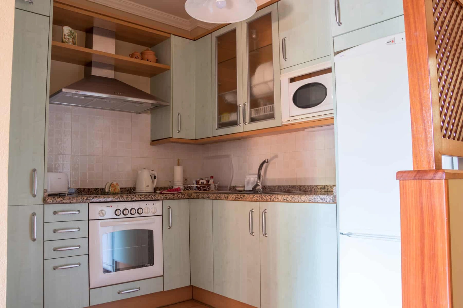 Cocina privada de un apartamento; número no rotulado · Casa Rural Doña Margarita
