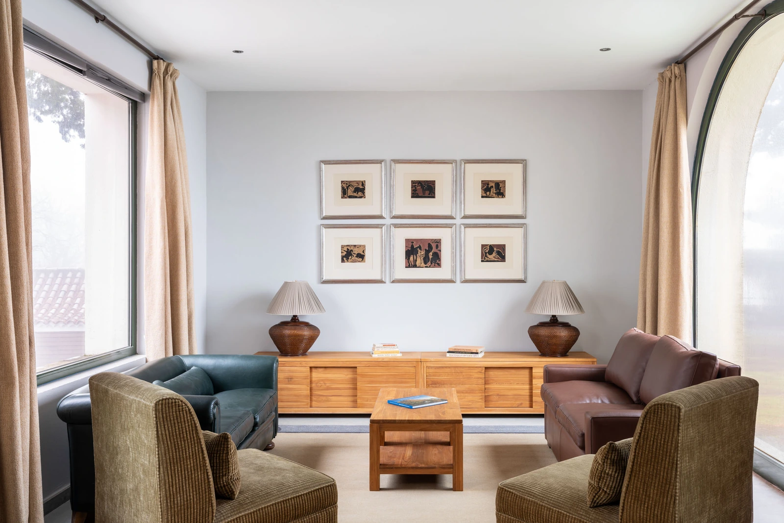 Salón común de clientes del parador · Parador de Cruz de Tejeda