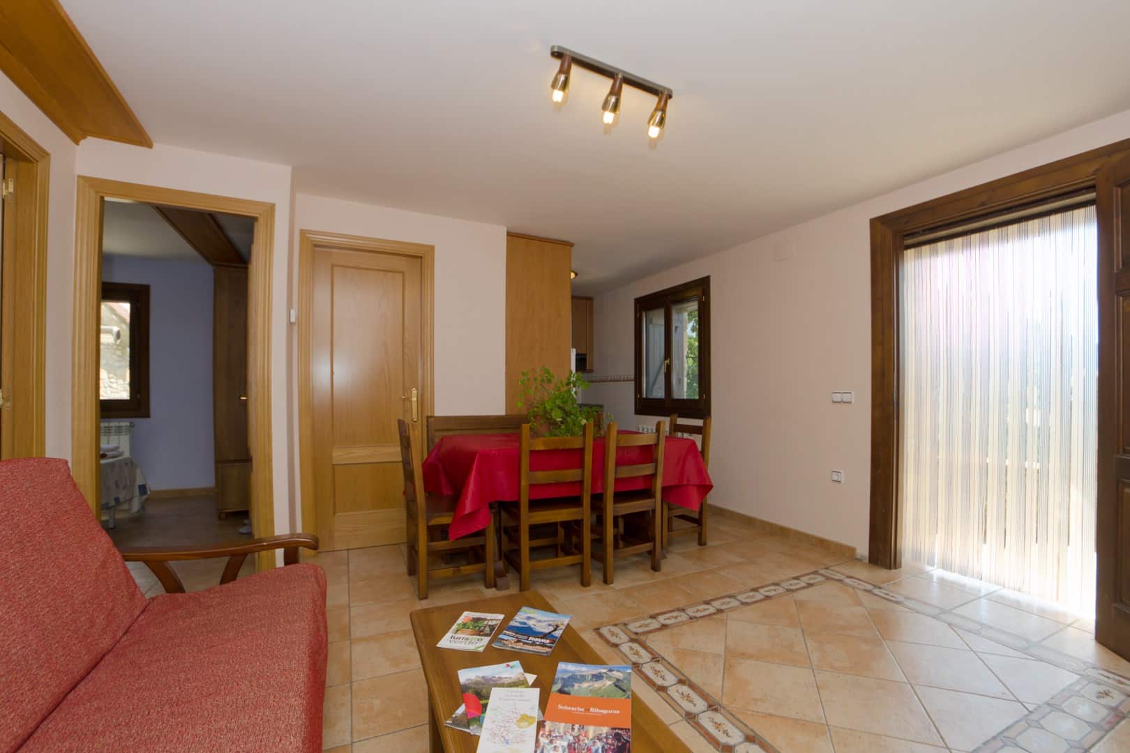 Salón del apartamento Ésera