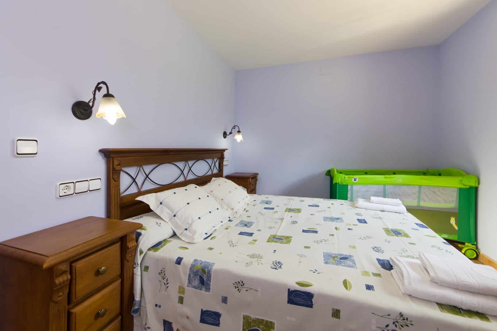 Dormitorio del apartamento Ésera