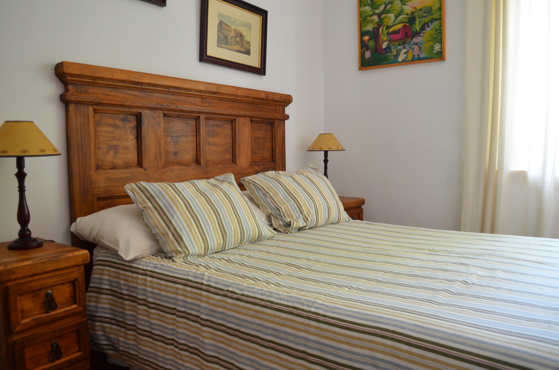 Dormitorio con cama de matrimonio de Las Cañadillas