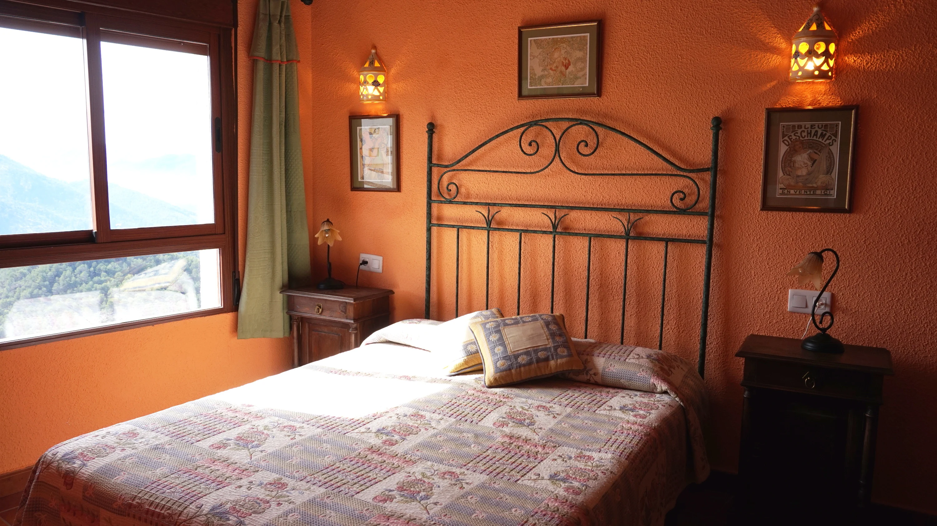 Dormitorio del apartamento Los Geranios de La Mesa Segureña