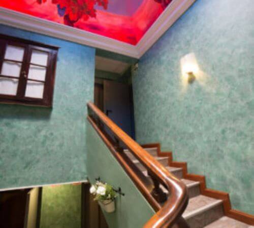 Escalera interior · Hotel Duques de Nájera, Nájera
