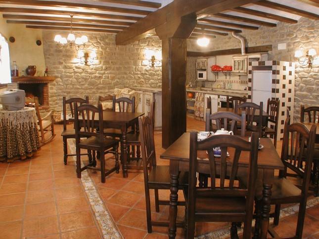 Comedor de piedra de Casa Rural Monte Real