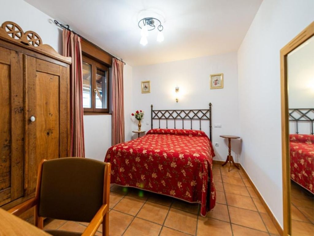 Dormitorio de matrimonio de El Casar del Puente II