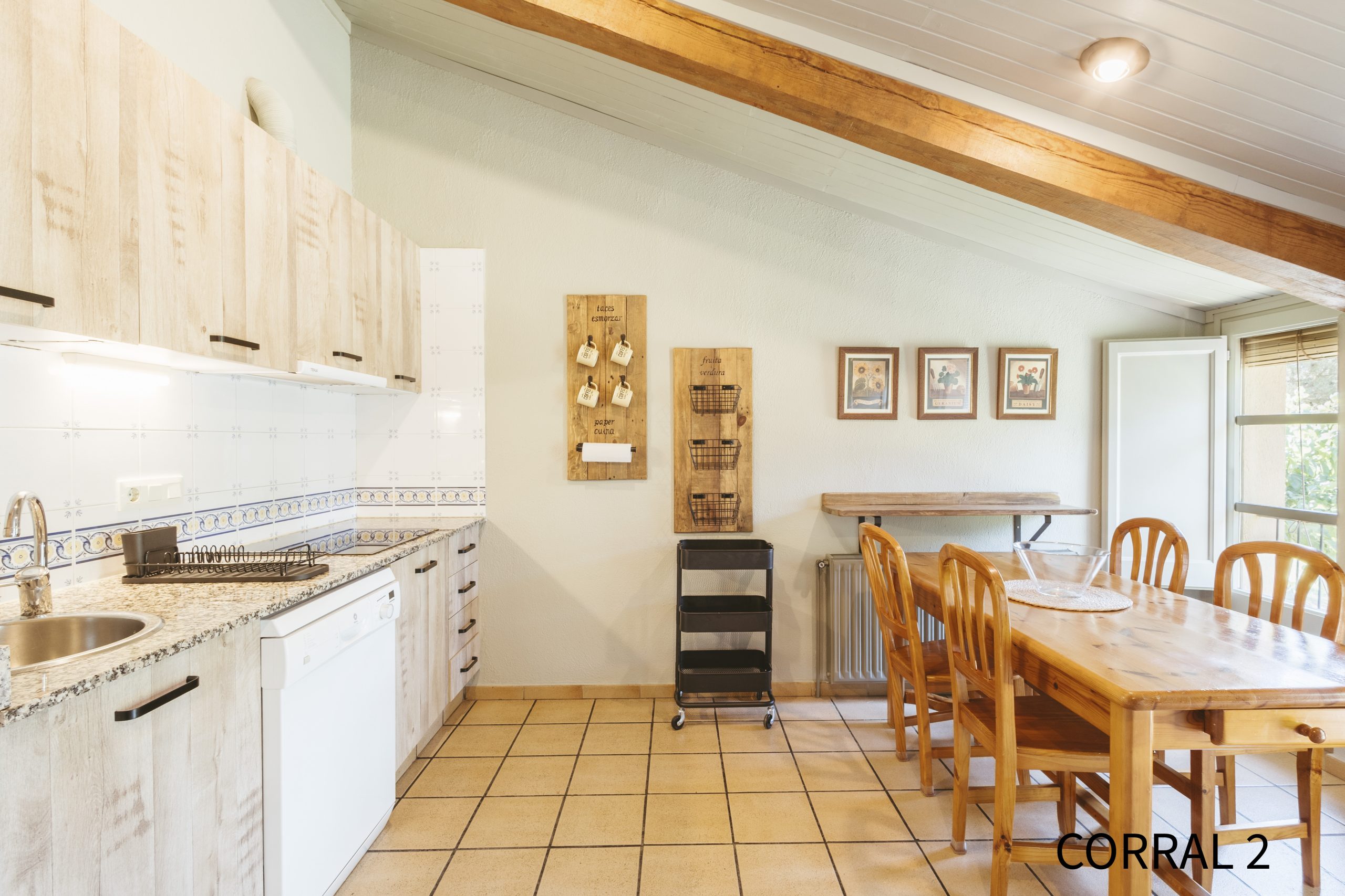 Cocina y comedor del apartamento Corral 2