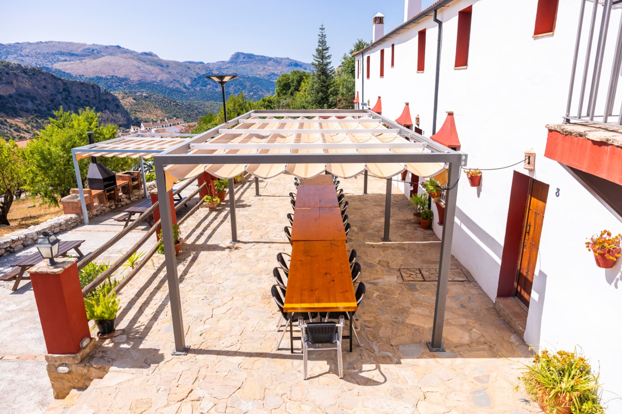 Terraza junto al cortijo