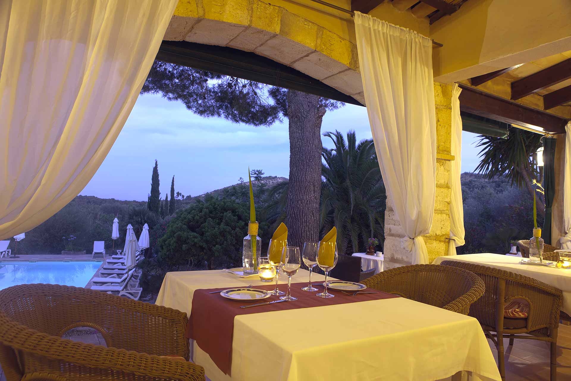 Comedor al aire libre de El Encinar