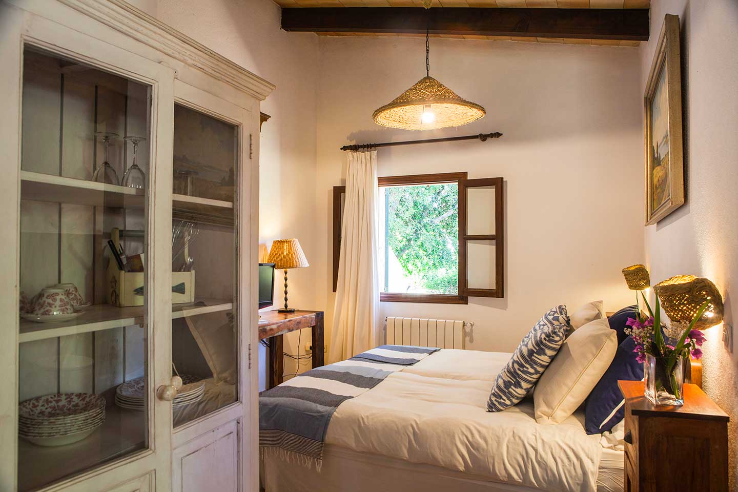Dormitorio de una junior suite de El Encinar